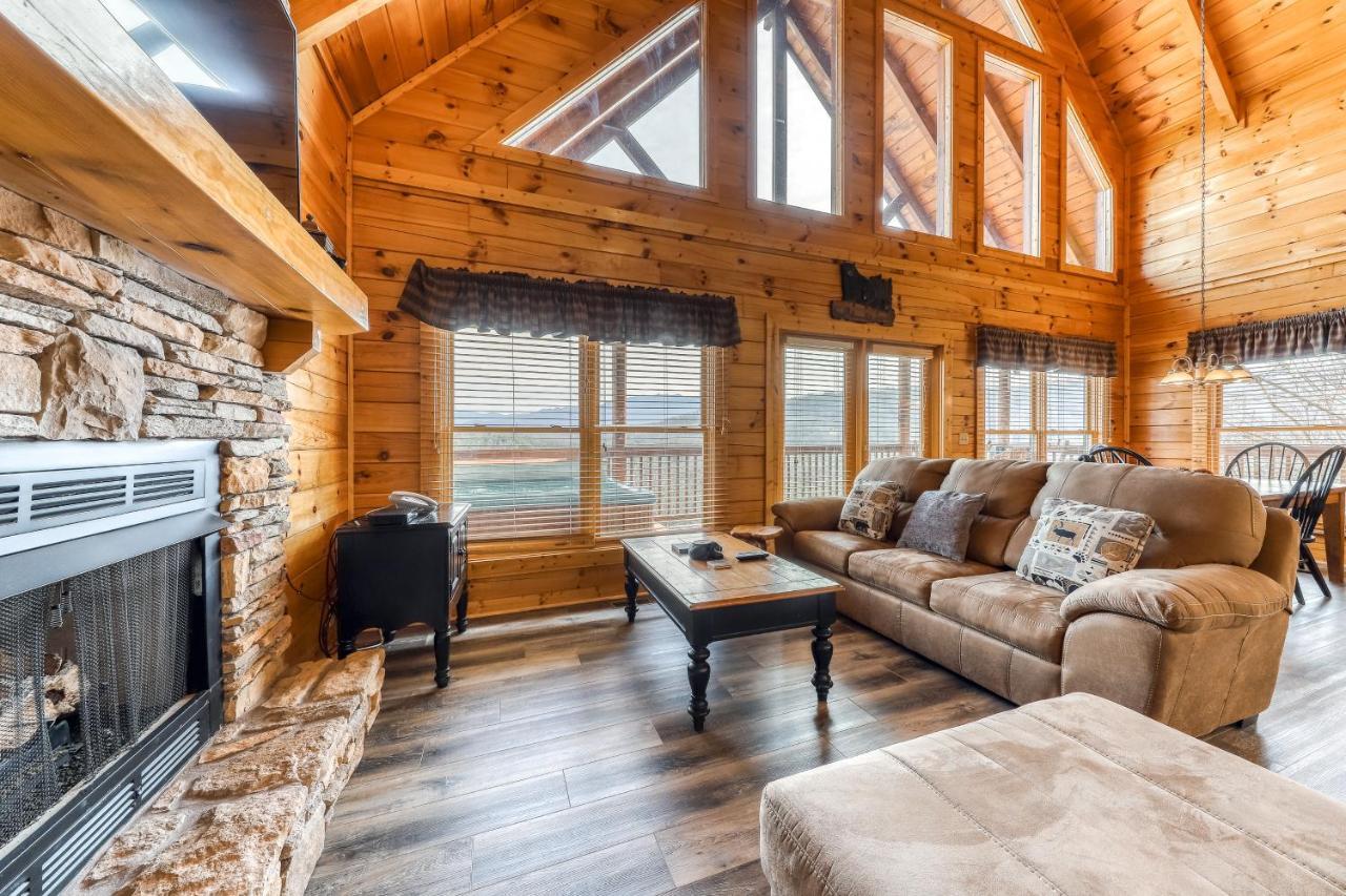 Blue Ridge Sunrise Villa Pigeon Forge Exterior photo